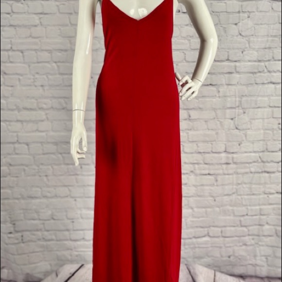 Plus Size V Neck Cami  Red Maxi Dress Size various - Picture 4 of 10